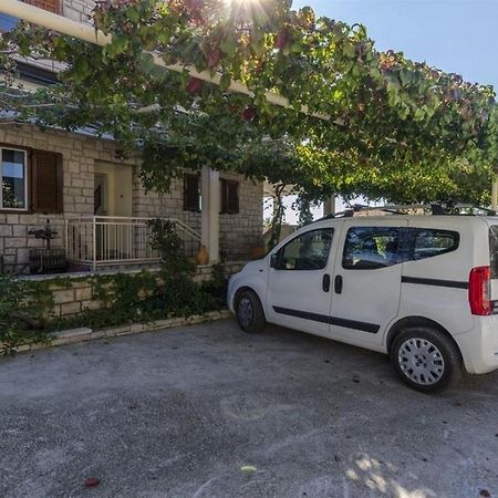 Apartments Lemar - With Parking ボル エクステリア 写真
